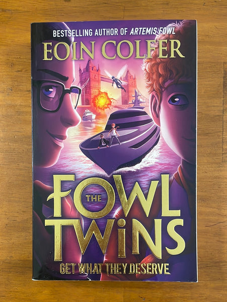 Colfer, Eoin - Fowl Twins 03 Get What They Deserve (Paperback)