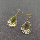 MQ Dangles - Dried Flowers Floral Drop
