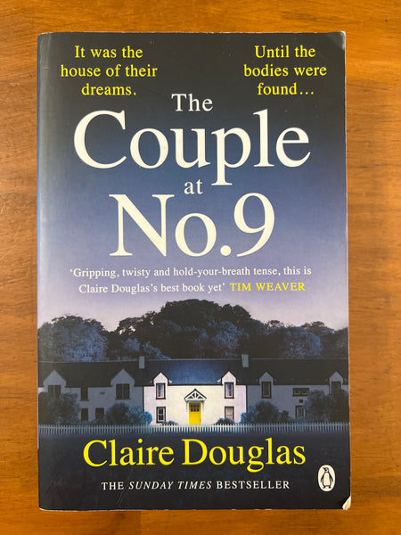 Douglas, Claire - Couple at No 9 (Paperback)