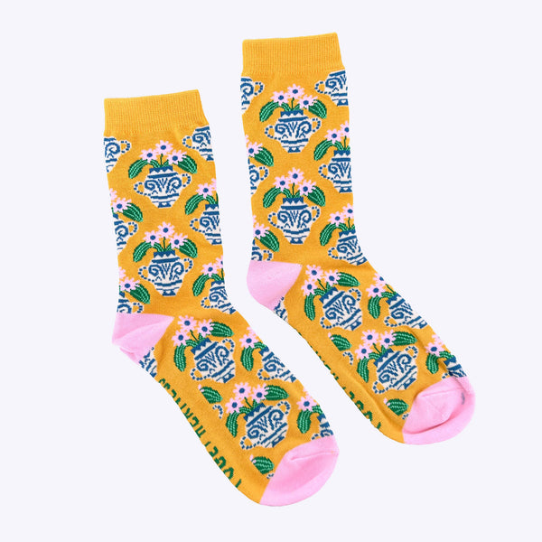 Socks: Flower Urn