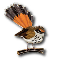 Selatan Brooch - Rufous Fantail