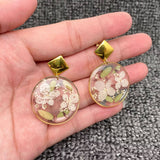 MQ Sml Dangles - White Hydrangea Green Leaves Dried Flowers