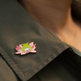 Happily Plants Pin - Tree Frog & Lily