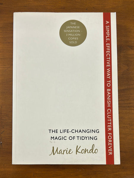 Kondo, Marie - Life Changing Magic of Tidying (Paperback)