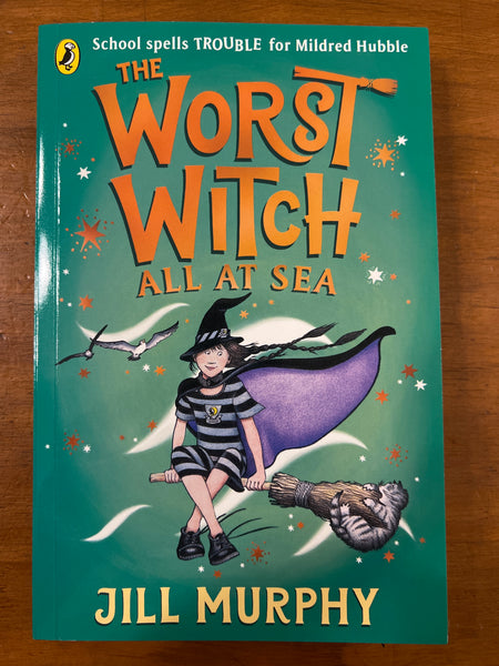 Murphy, Jill - Worst Witch 04 All at Sea (Paperback)
