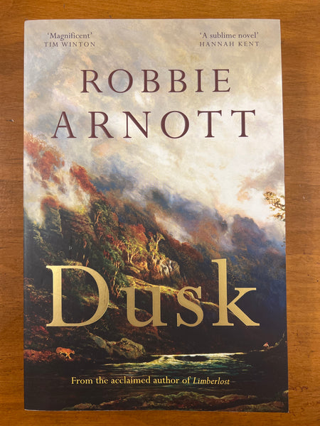 Arnott, Robbie - Dusk (Trade Paperback)