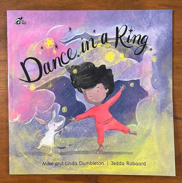 Dumbleton, Mike - Dance in a Ring (Paperback)
