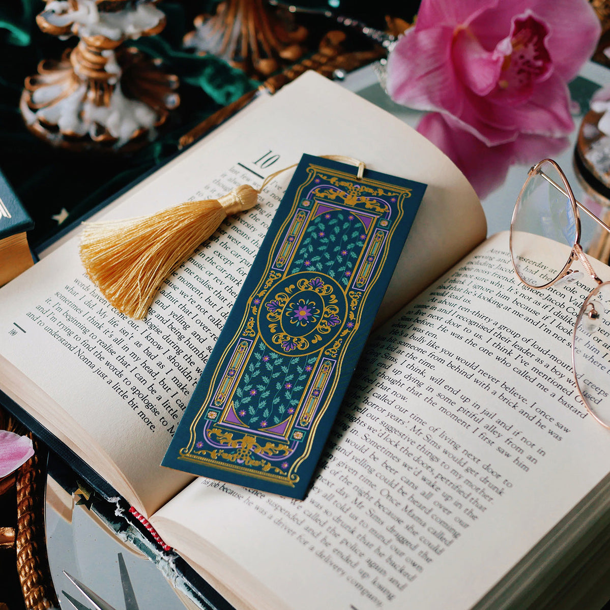Quirky Cup Bookmark - Literati Forest Green – Mockingbird Lounge