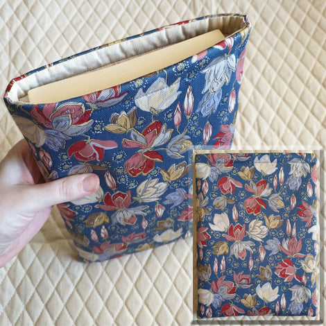Stitch Shelf Book Sleeve - Honoki Magnolia