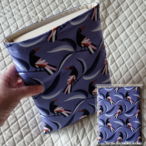 Stitch Shelf Book Sleeve - Magpie