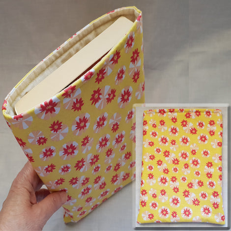 Stitch Shelf Book Sleeve - Summer Breeze
