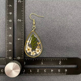 MQ Dangles - Dried Flowers Floral Drop