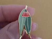 Patch Press Pin - Flower Eucalyptus Red