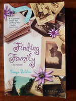 Bolden, Tonya - Finding Family (Paperback)