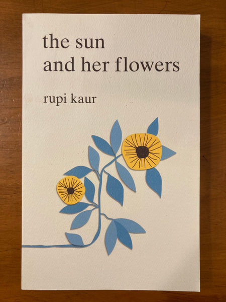 Kaur, Rupi - Sun and Her Flowers (Paperback)