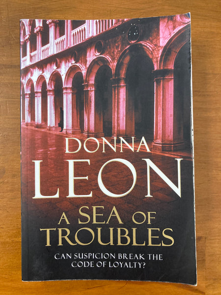 Leon, Donna - Sea of Troubles (Paperback)