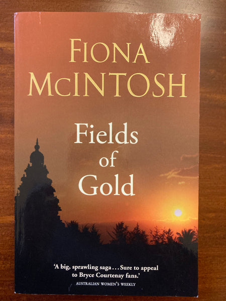 McIntosh, Fiona - Fields of Gold (Paperback)