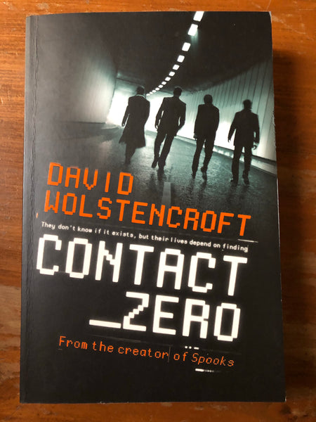 Wolstencroft, David - Contact Zero (Trade Paperback)