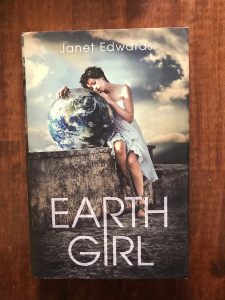 Edwards, Janet - Earth Girl (Hardcover)