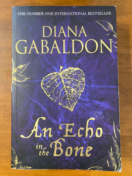 Gabaldon, Diana - Echo in the Bone (Trade Paperback)