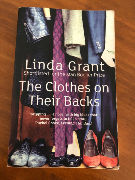 Grant, Linda - Clothes on Their Backs (Paperback)