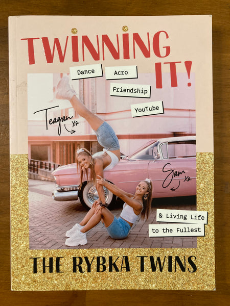 Rybka Twins - Twinning It (Paperback)