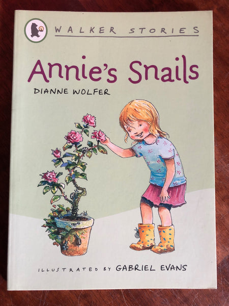 Walker Stories - Annie's Snails (Paperback)