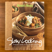 AWW - Slow Cooking (Hardcover)