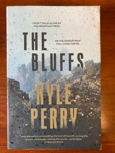 Perry, Kyle - Bluffs (Trade Paperback)