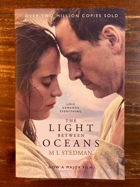 Stedman, ML - Light Between Oceans (Film Tie-in Paperback)