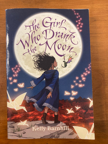 Barnhill, Kelly - Girl Who Drank the Moon (Paperback)