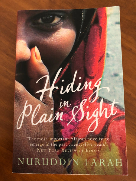 Farah, Nuruddin - Hiding in Plain Sight (Paperback)