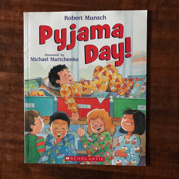 Munsch, Robert - Pyjama Day (Paperback)