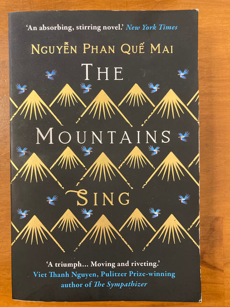 Mai, Nguyen Phan Que - Mountains Sing (Trade Paperback)