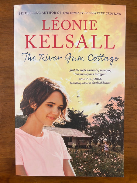 Kelsall, Leonie - River Gum Cottage (Trade Paperback)