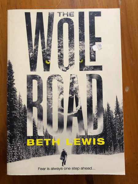 Lewis, Beth - Wolf Road (Paperback)