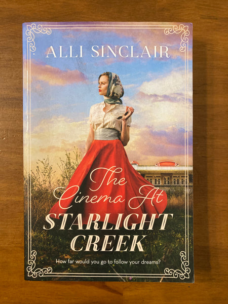 Sinclair, Alli - Cinema at Starlight Creek (Trade Paperback)