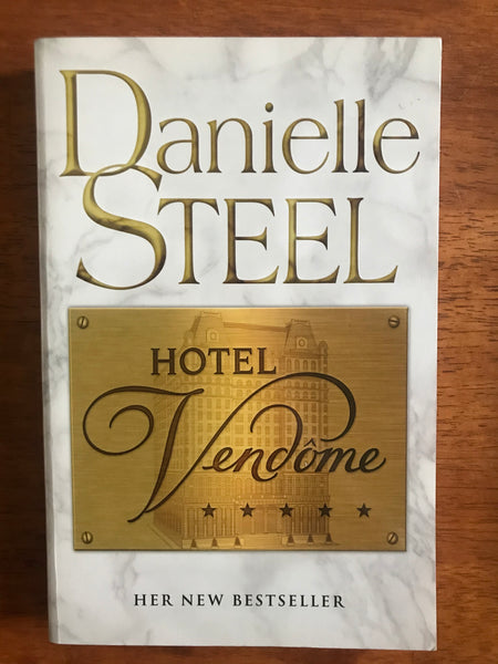 Steel, Danielle - Hotel Vendome (Trade Paperback)