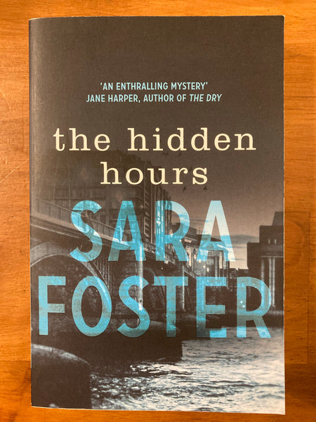 Foster, Sara - Hidden Hours (Paperback)