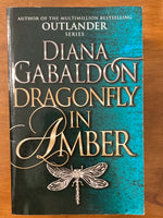 Gabaldon, Diana - Dragonfly in Amber (Paperback)
