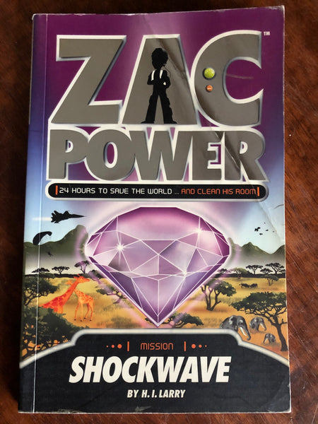 Larry, HI - Zac Power Shockwave (Paperback)