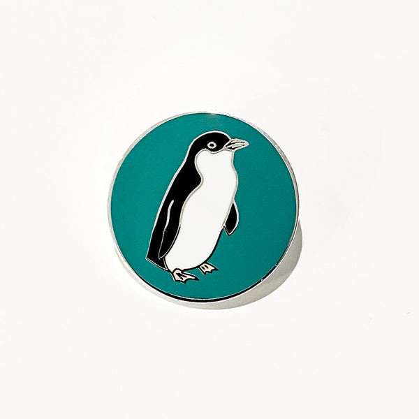 Red Parka Round Pin - Penguin